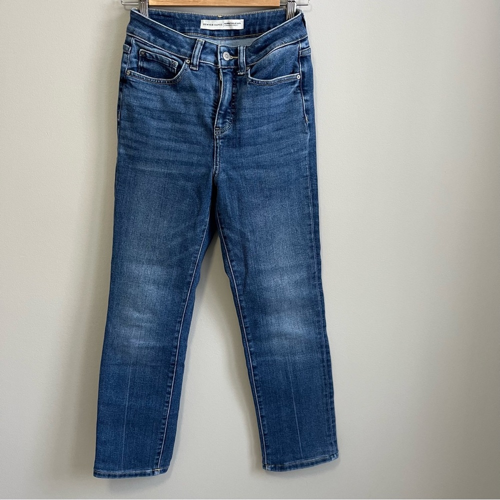 ✨2/$30✨ Denver Hayes High-Rise Straight Leg Jeans